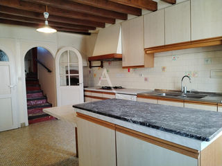  Maison � vendre 4 pi�ces 145 m�