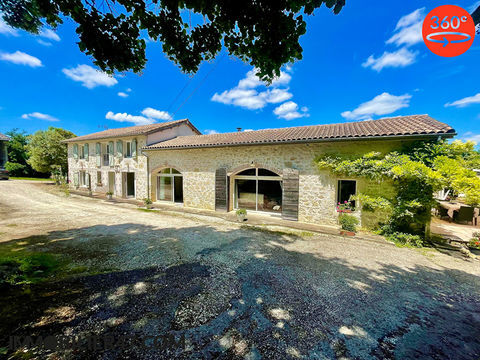   PROPRI�T� EN PIERRE Maison - 8 pi�ce(s) - 285 m�