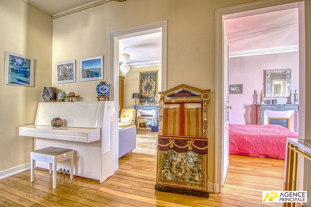 � vendre  Maison Versailles (78000)