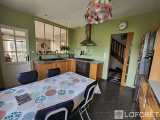  Maison � vendre 8 pi�ces 210 m�