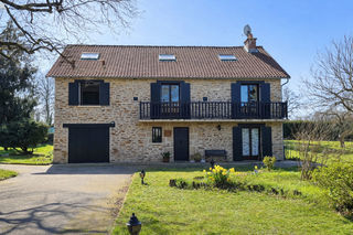  Maison � vendre 7 pi�ces 196 m�