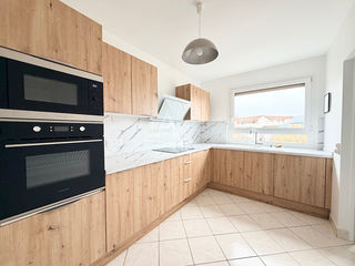  Appartement � louer 3 pi�ces 80 m�