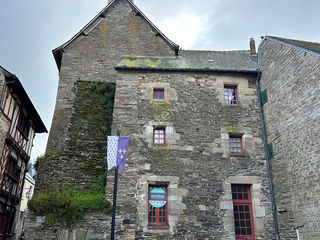  Maison � vendre 8 pi�ces 230 m�