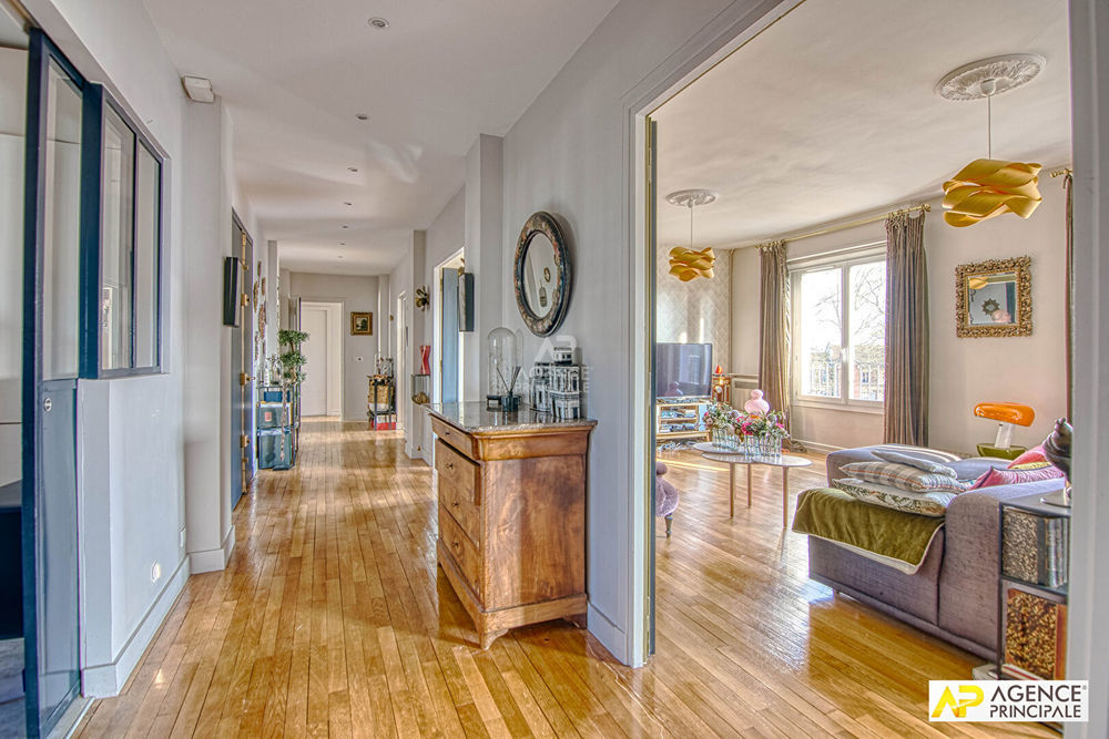 � vendre  Appartement Versailles (78000)