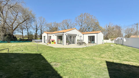   AUBIGNY LES CLOUZEAUX MAISON A VENDRE EXCLUSIVITE AMANDA Maison - 5 pi�ce(s) - 123 m�