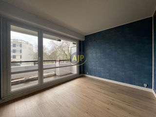  Appartement � louer 4 pi�ces 81 m�