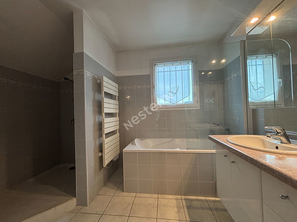 � vendre  Maison La Motte-Servolex (73290)
