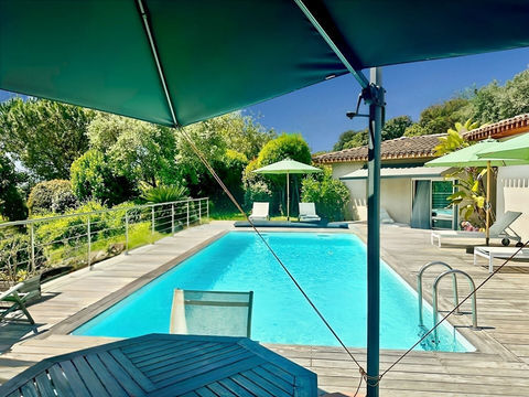   A VENDRE 2 MAISONS DE TYPE 4 , 1 TYPE 2 INDEPENDANT, 1 D�PENDANCE 20167 PERI Maison - 10 pi�ce(s) - 310 m�