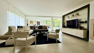  Maison � vendre 5 pi�ces 236 m�