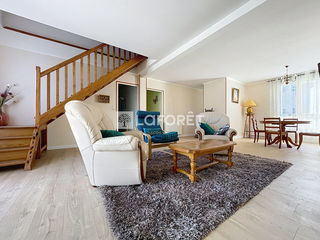  Maison � vendre 11 pi�ces 210 m�