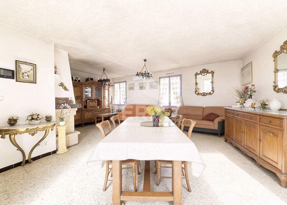 � vendre  Maison Cagnes-sur-Mer (06800)