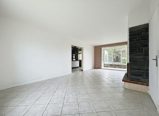  Maison � vendre 5 pi�ces 205 m�