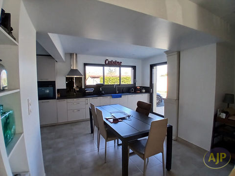   Maison 3 chambres Maison - 5 pi�ce(s) - 130 m�