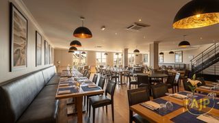  Immeuble � vendre 15 + pi�ces 470 m�