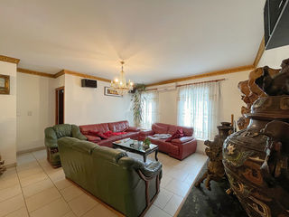  Appartement � vendre 5 pi�ces 205 m�