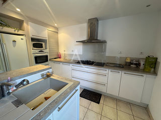  Maison � vendre 5 pi�ces 205 m�