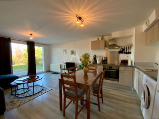  Immeuble � vendre 8 pi�ces 195 m�