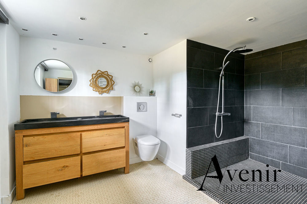 � vendre  Maison Dommartin (69380)