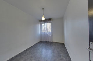  Appartement � vendre 5 pi�ces 87 m�