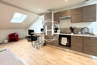  Appartement � louer 4 pi�ces 87 m�