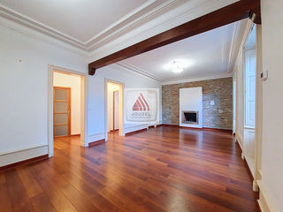  Appartement � vendre 6 pi�ces 131 m�