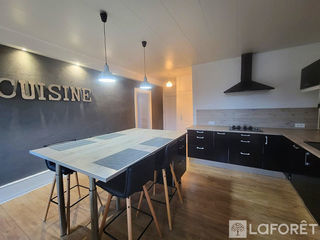  Appartement � vendre 5 pi�ces 136 m�