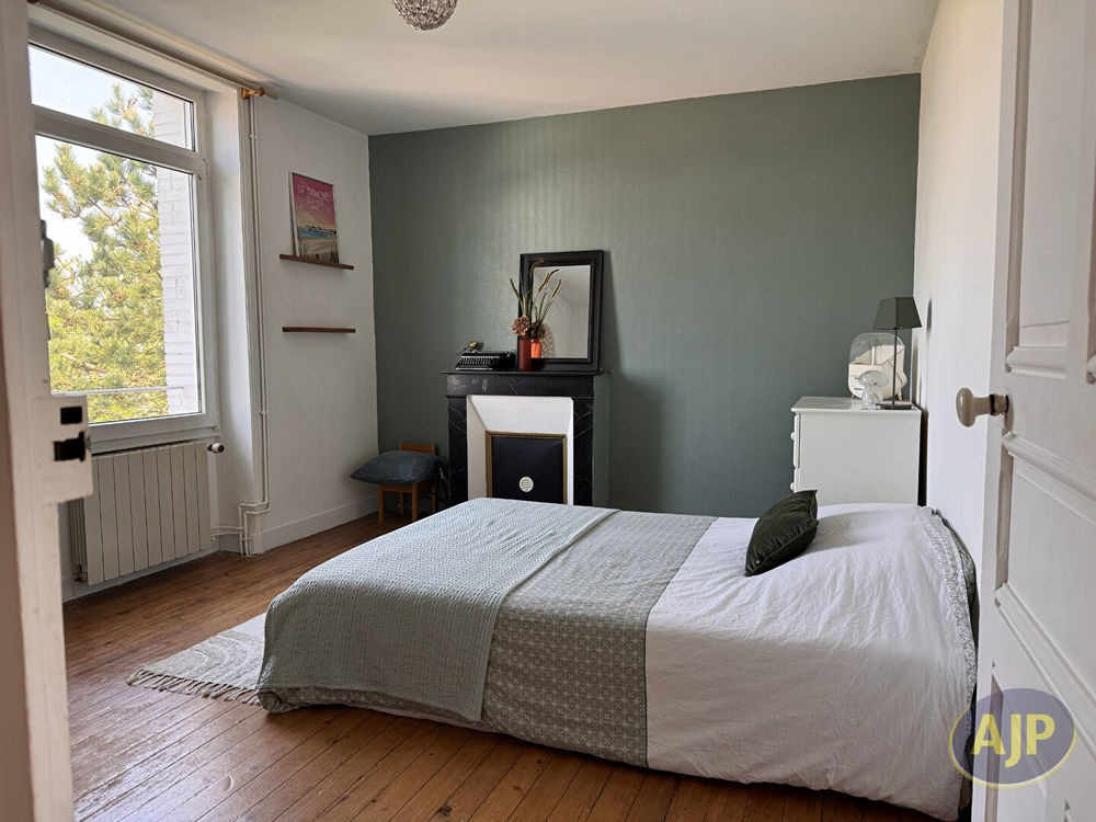 � vendre  Maison Rez� (44400)