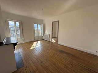  Appartement � louer 4 pi�ces 121 m�