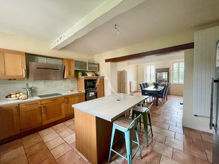  Maison � vendre 5 pi�ces 210 m�