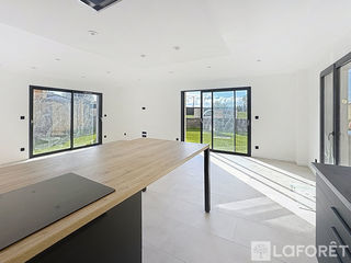  Maison 4 pi�ces 122 m� La cote saint andre