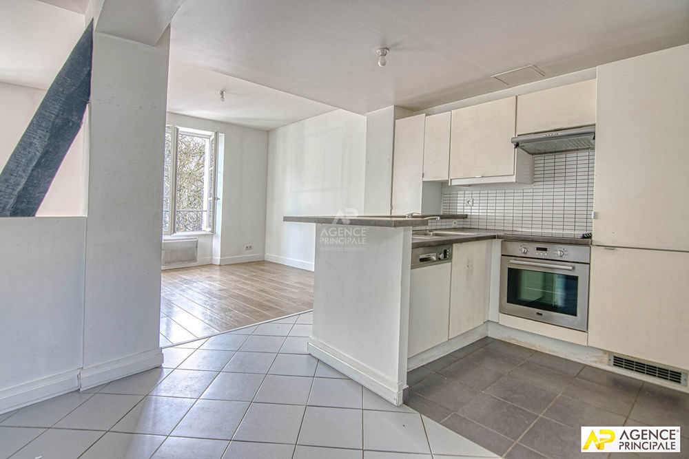 � vendre  Appartement Versailles (78000)