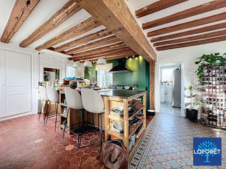  Maison � vendre 8 pi�ces 225 m�