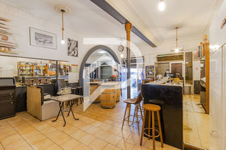  Immeuble � vendre 6 pi�ces 290 m�