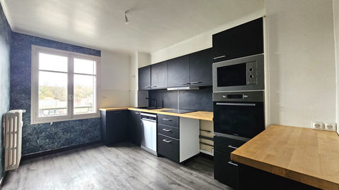   Le Pont De Beauvoisin  - Appart  3 chambres - 102 m2 - 2 balcons Appartement - 4 pi�ce(s) - 104 m�