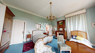  Villa � vendre 6 pi�ces 270 m�