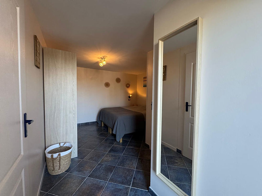 � vendre  Maison Saint-Cyr-sur-Mer (83270)