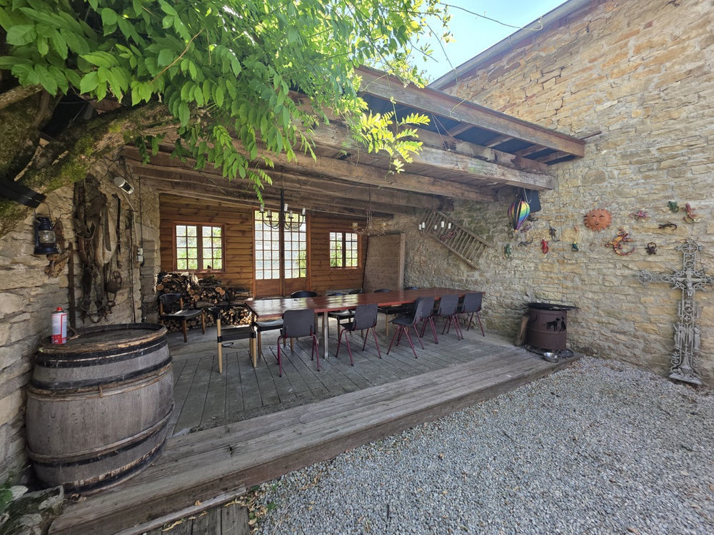 � vendre  Villa Colombotte (70240)