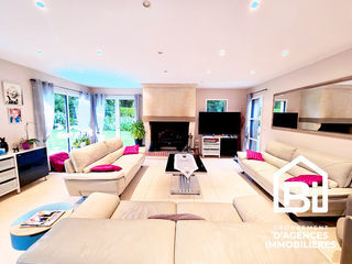  Maison � vendre 6 pi�ces 200 m�