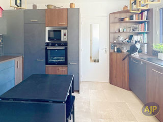  Maison � vendre 5 pi�ces 210 m�