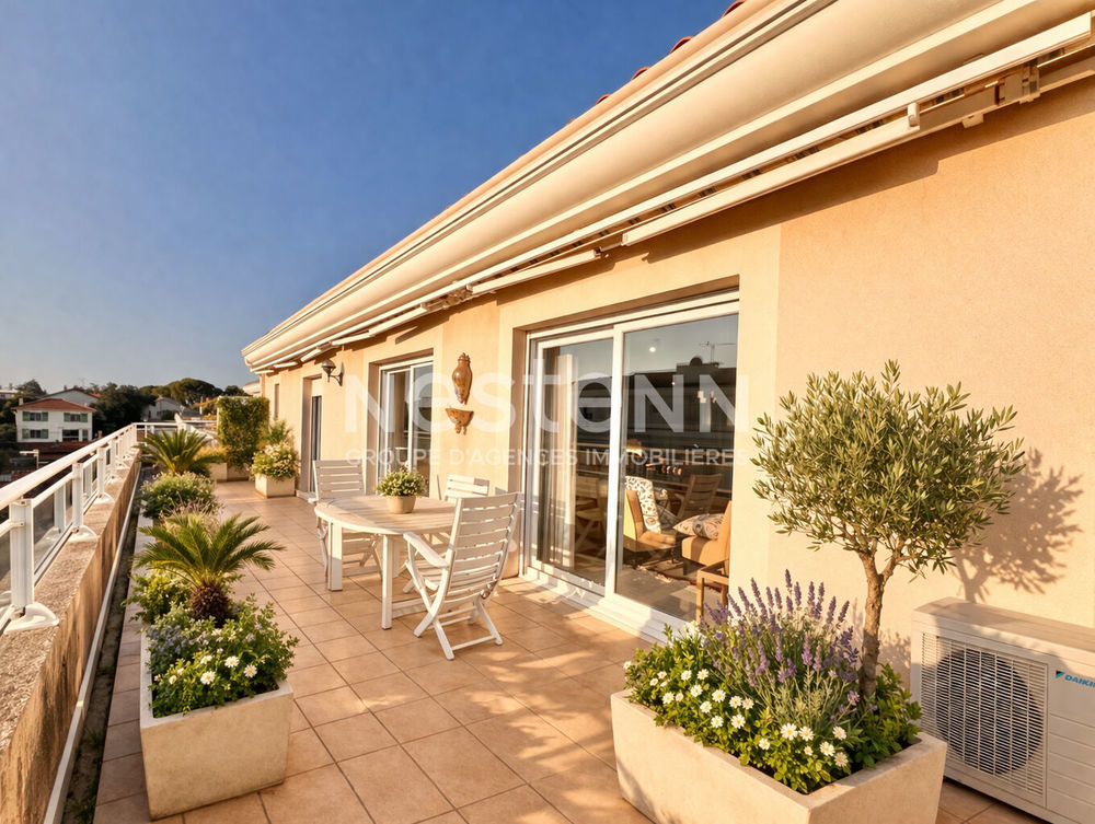 � vendre  Appartement Saint-Rapha�l (83700)