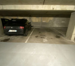  Parking / Garage � vendre 