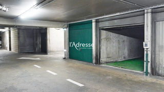  Parking / Garage � louer 