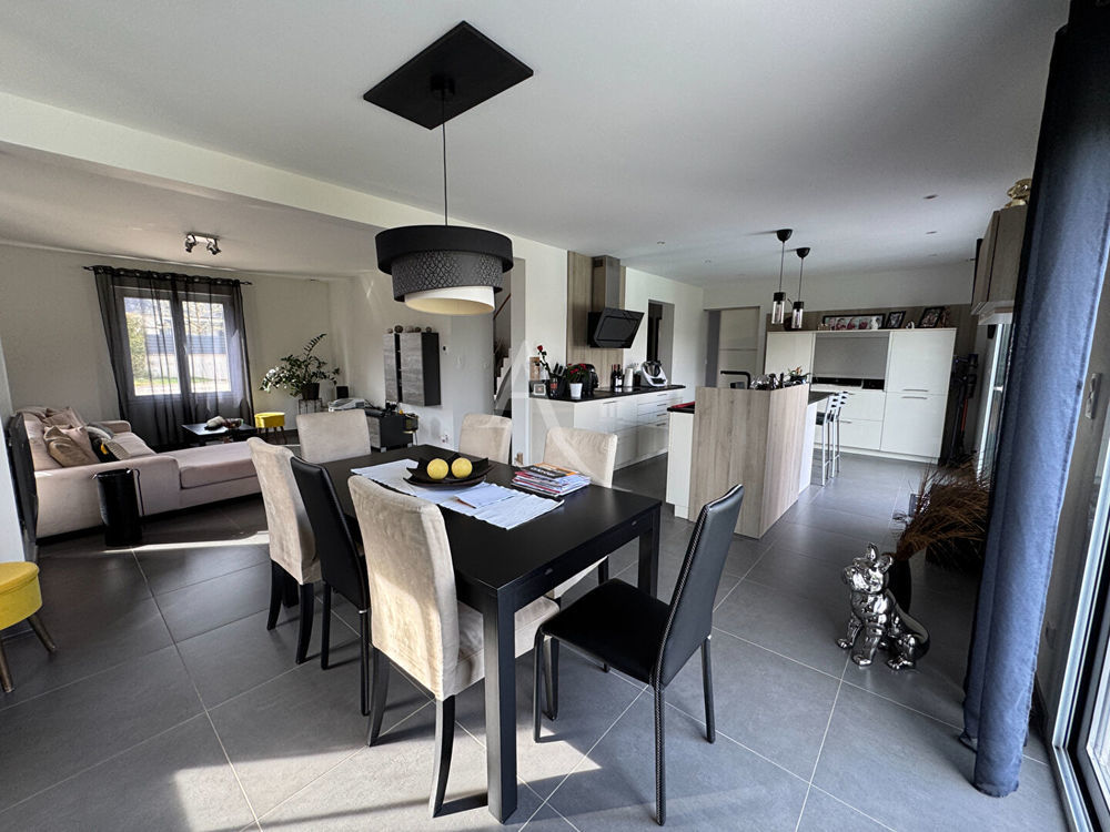 � vendre  Maison Montlouis-sur-Loire (37270)