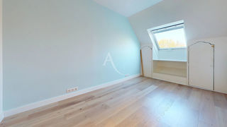  Appartement � louer 4 pi�ces 87 m�