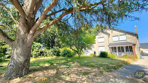   Maison  Centre ville Chateaubriant 196 m2 Maison - 7 pi�ce(s) - 196 m�