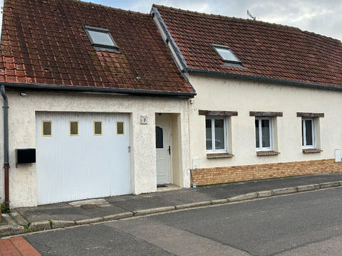   Maison  7 pi�ces 136 m2 Maison - 5 pi�ce(s) - 110 m�