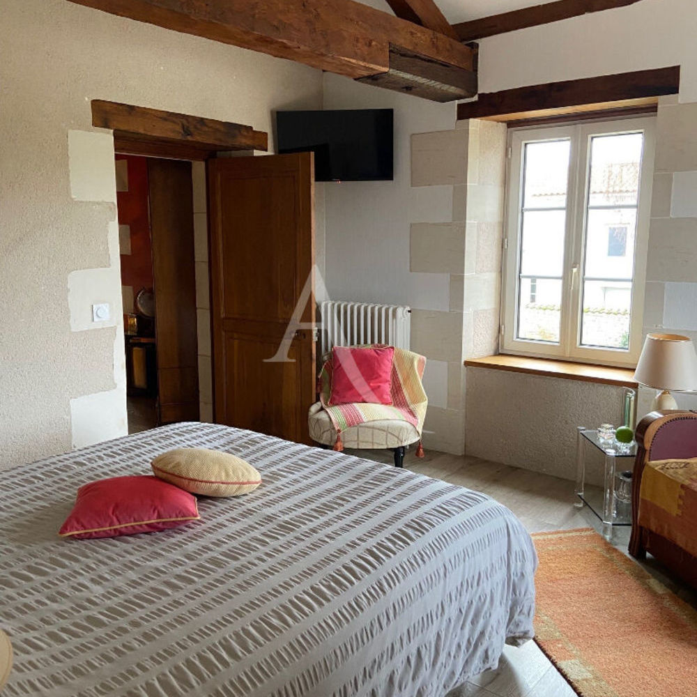 � vendre  Maison Montroy (17220)