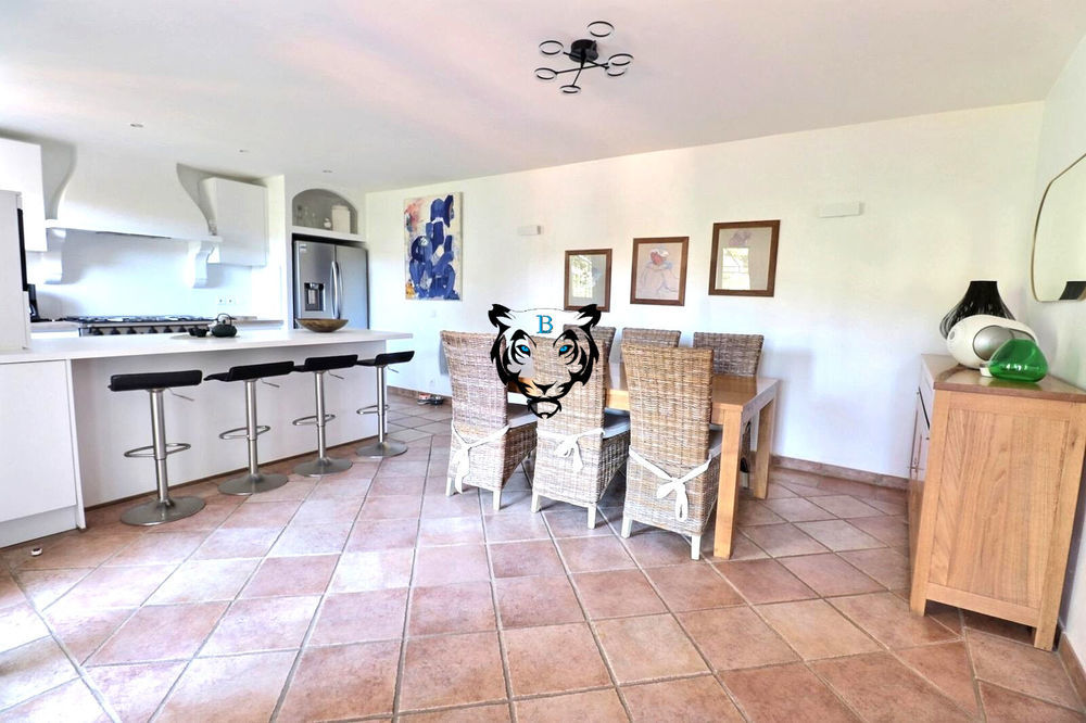 � vendre  Maison Les Issambres (83380)