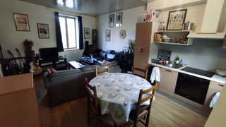  Immeuble � vendre 103 m�