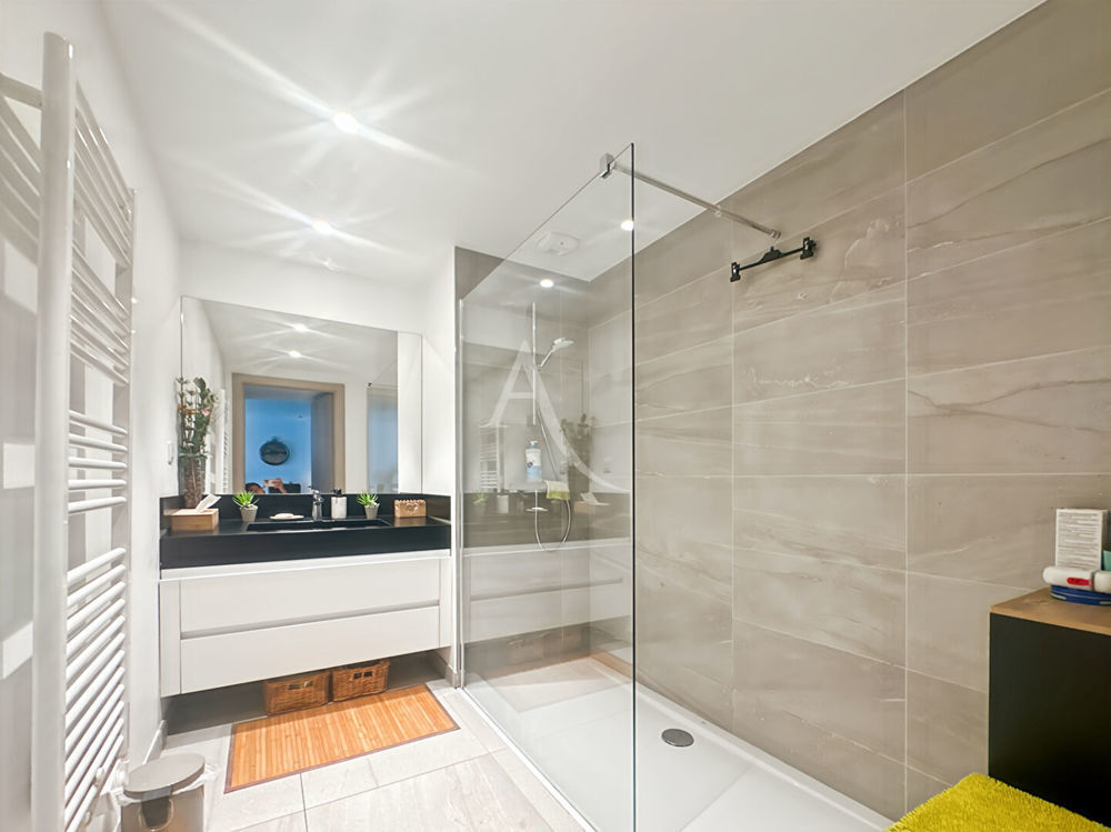 � vendre  Appartement Cannes (06400)